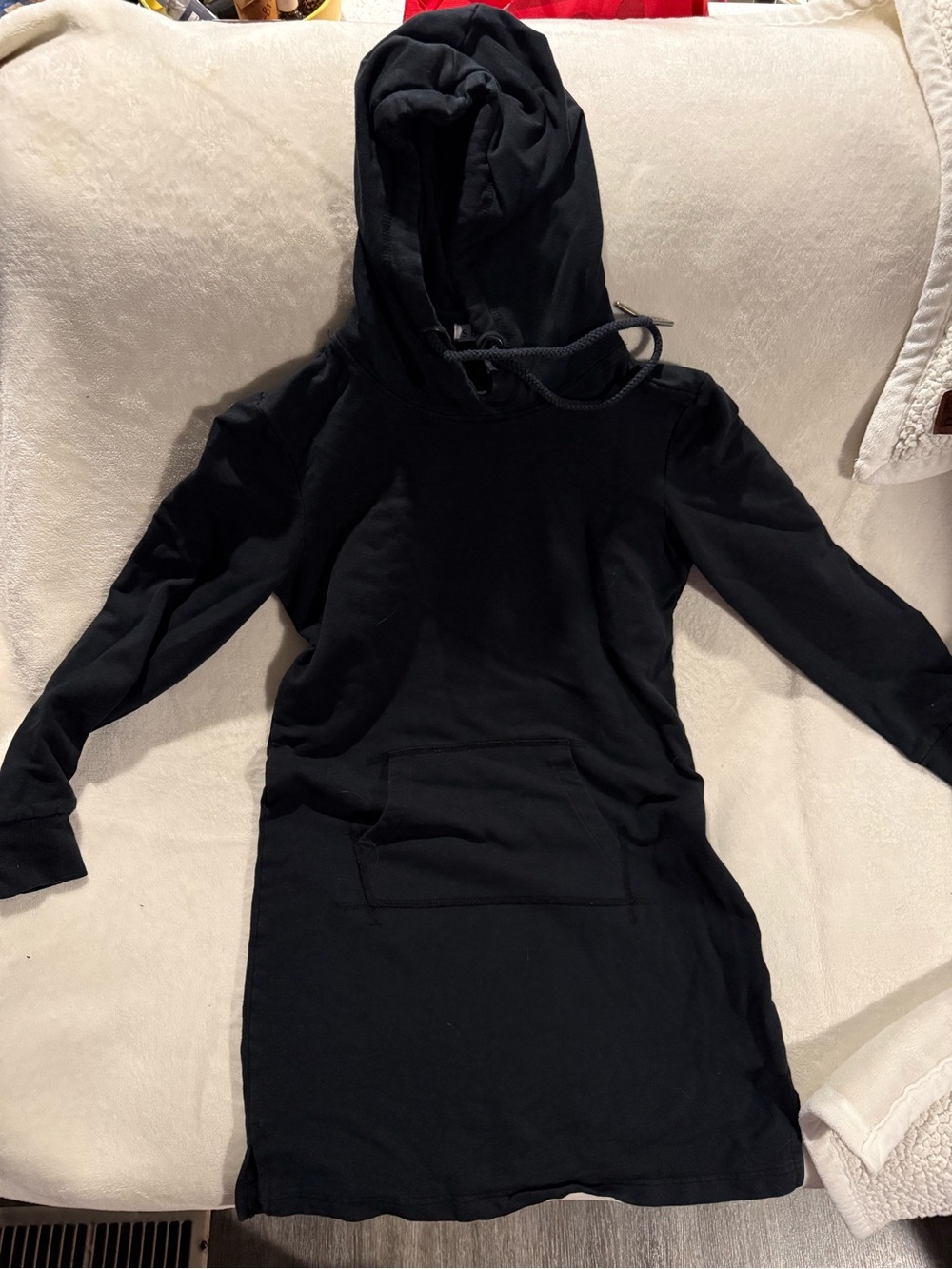 Serra Black Long-Sleeve Hoodie Dress